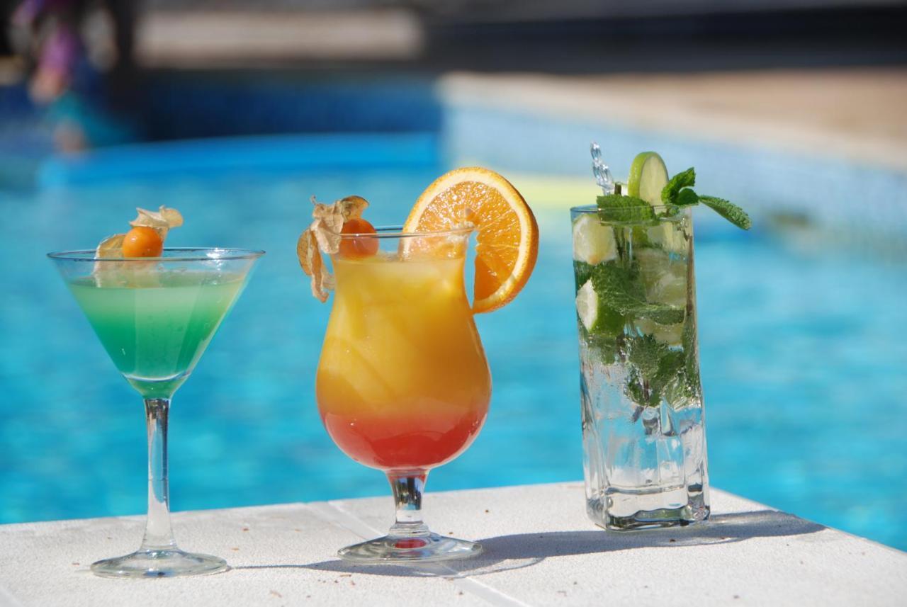 83 Hotel Le Lavandou Zewnętrze zdjęcie
